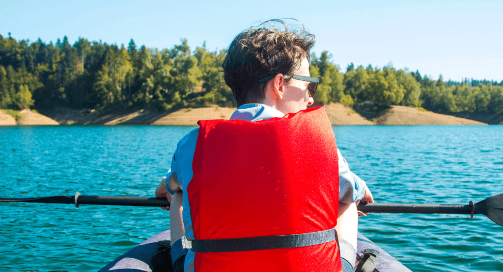 Pros and Cons of Sit-in Kayaks